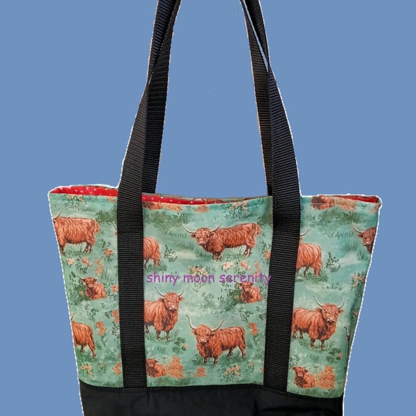 Highland Cow Tote Bag. 