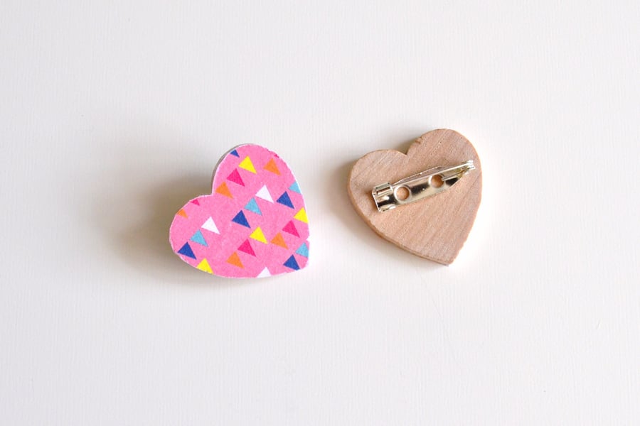 Pink Heart Brooch with Triangle Pattern