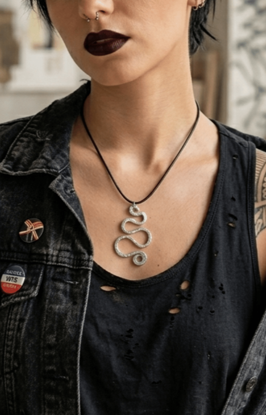 Hand-Hammered Aluminium "Serpentine" Pendant – Artisan Snake Necklace on Cord