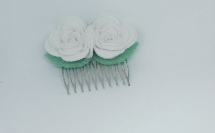 White flower hair comb