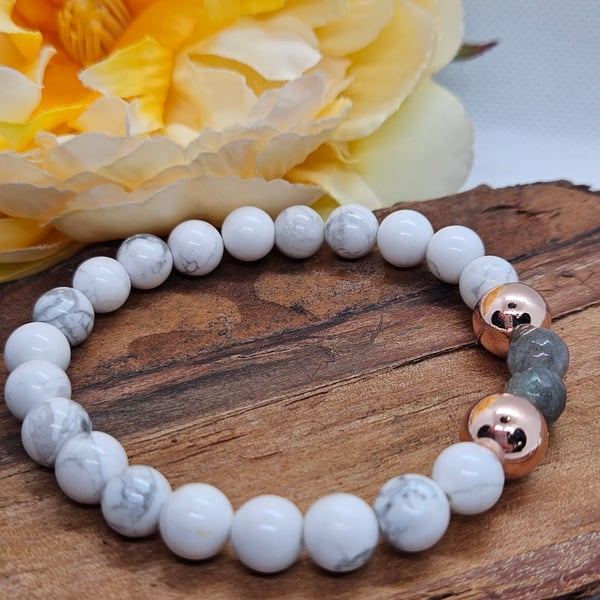 White howlite and copper stretch bracelet