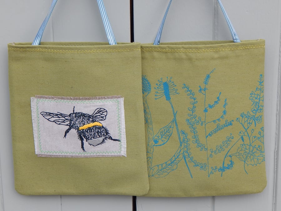 Bumble Bee - Green Cotton Screen printed bag 