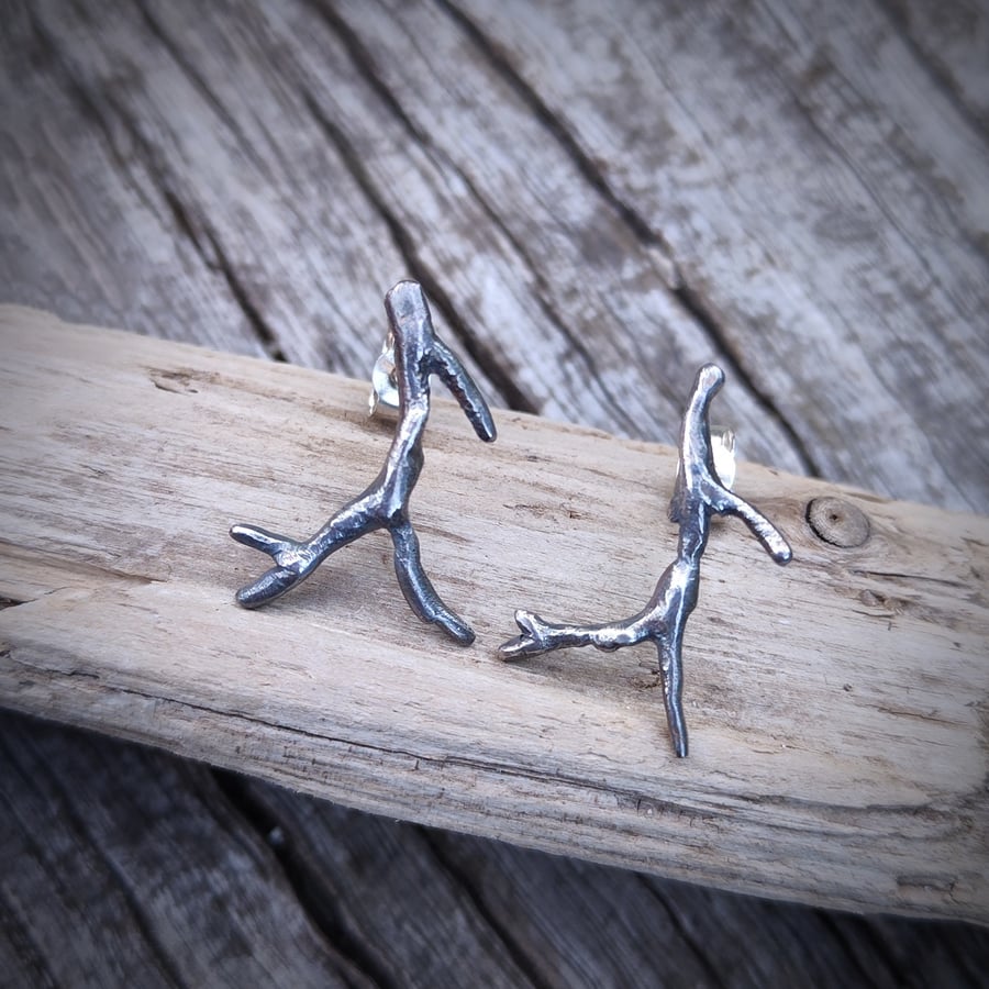 Silver twig studs earrings