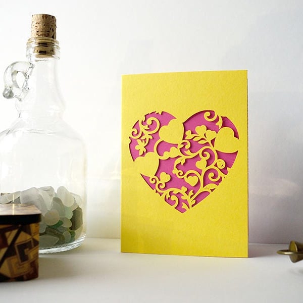 Mini Floral Vine Hearts Card
