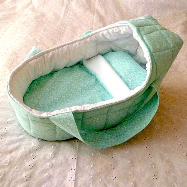 Doll's Carrycot suitable for doll 35cms