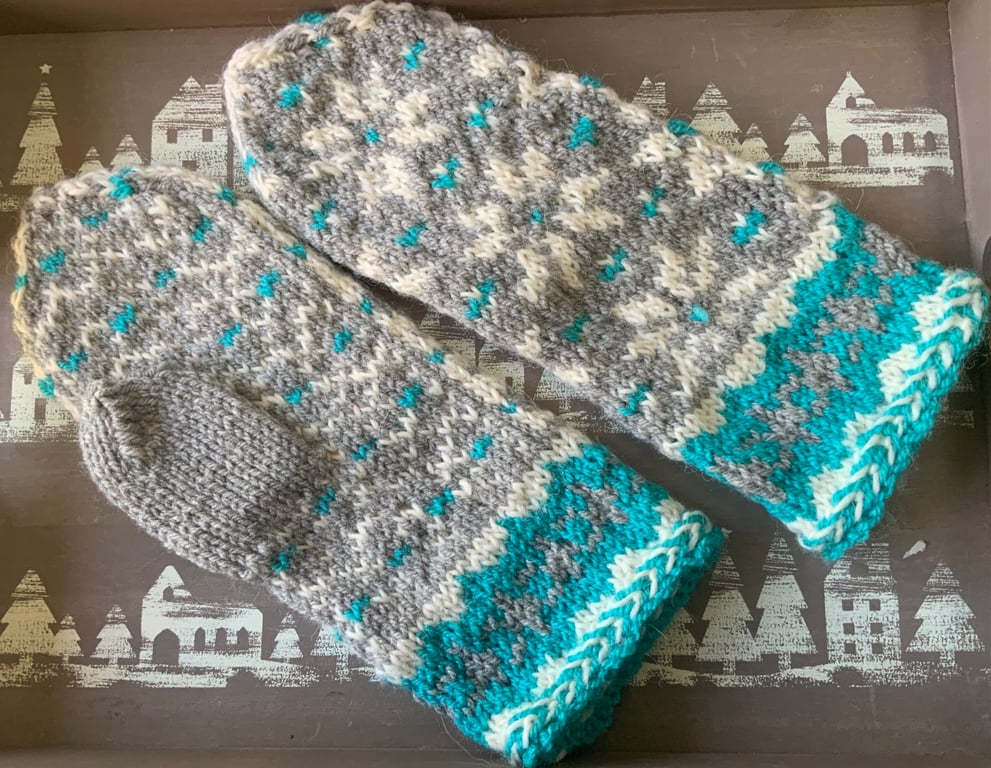 Hand Knitted Women's Winter Snow Crystal Mittens with Latvian Braid