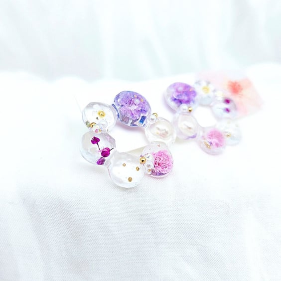 Dried flowers earrings Floral resin earrings