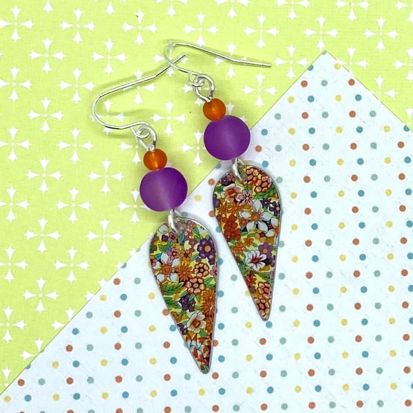 Vintage tin multicoloured floral beaded drop earrings