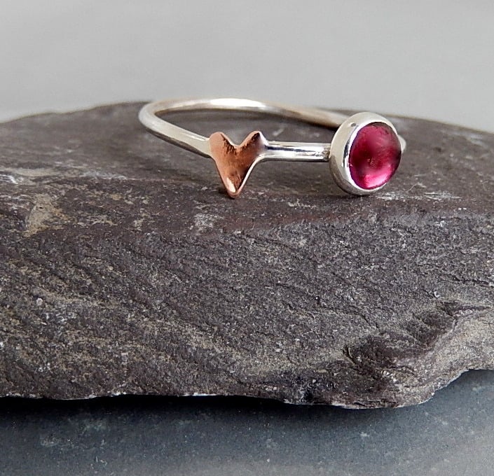 STERLING SILVER garnet heart ring, Handmade Urban Jewellery