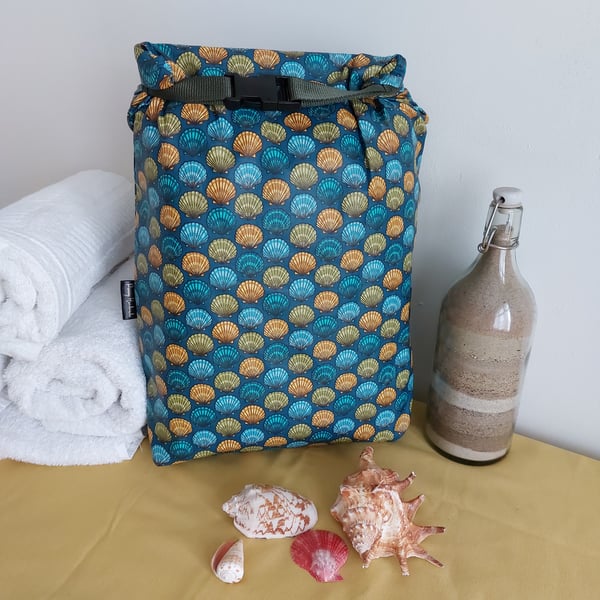 X L Coated cotton oilcloth drybag