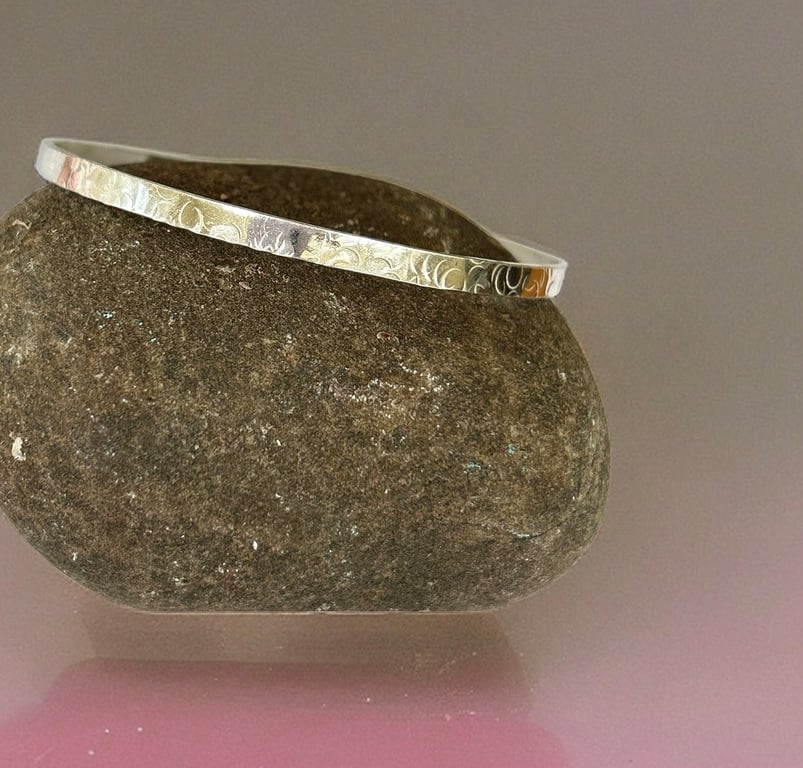 Sterling silver Textured Bangle