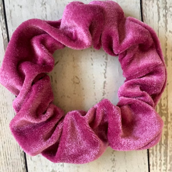 Velvet Hair Scrunchie 