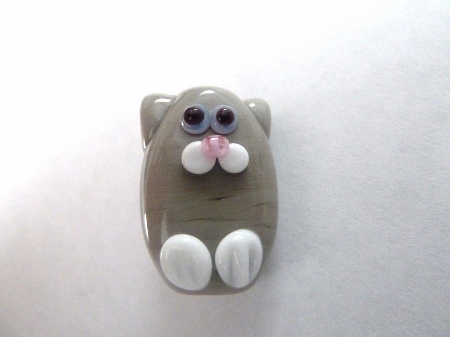 handmade lampwork glass bead, grey cat