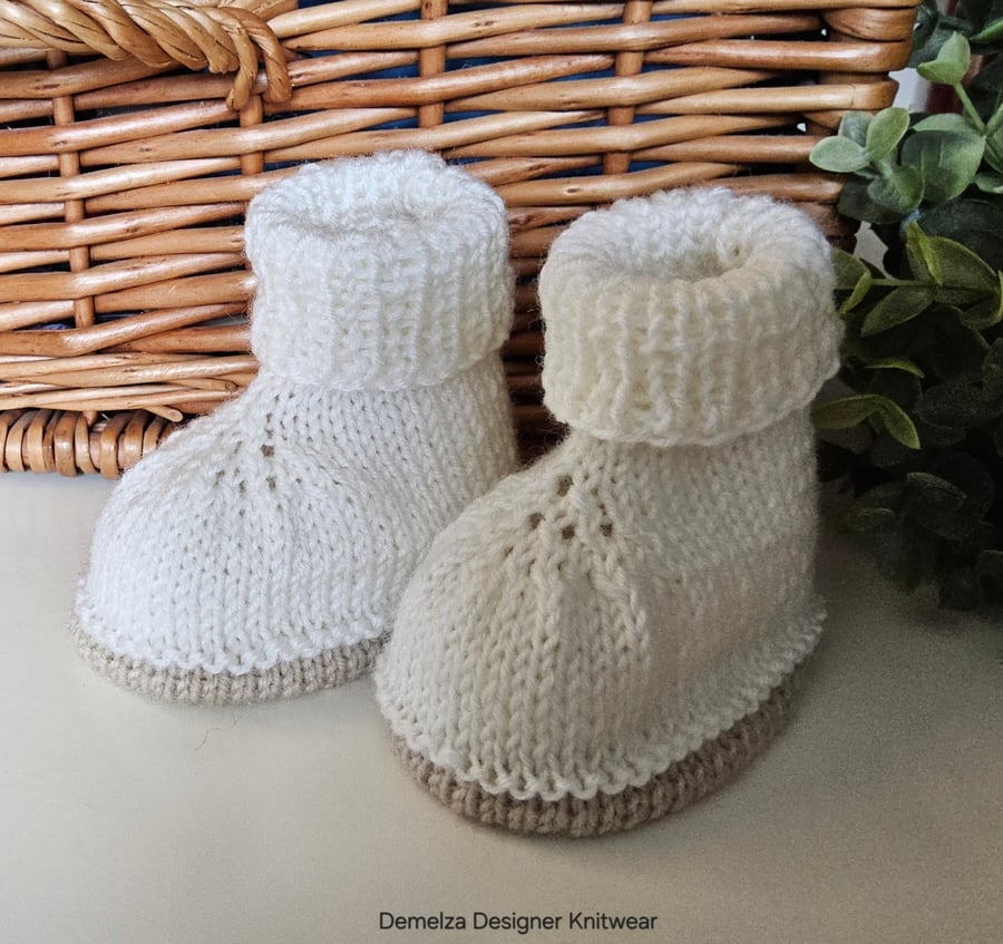 Designer Hand Knitted Merino Wool Baby Booties 0-3 months size 