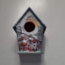 Medium birdhouse decoupage with Robin dedign