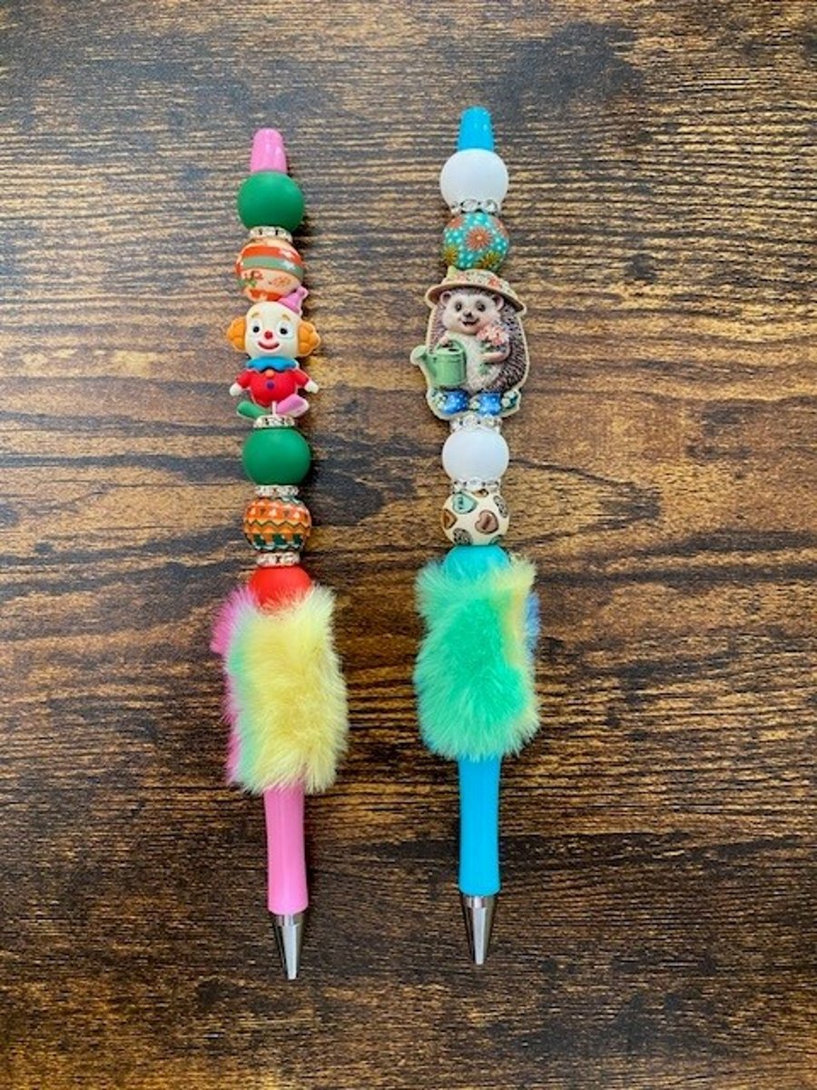 Fluffy Pens (includes one refill)
