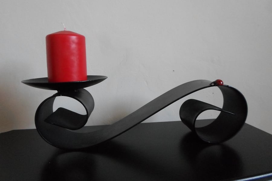 WROUGHT IRON SCROLLED CANDLE HOLDER