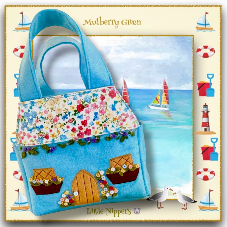 Summer Cottage - A Little Nipper Mouse House in a Bag