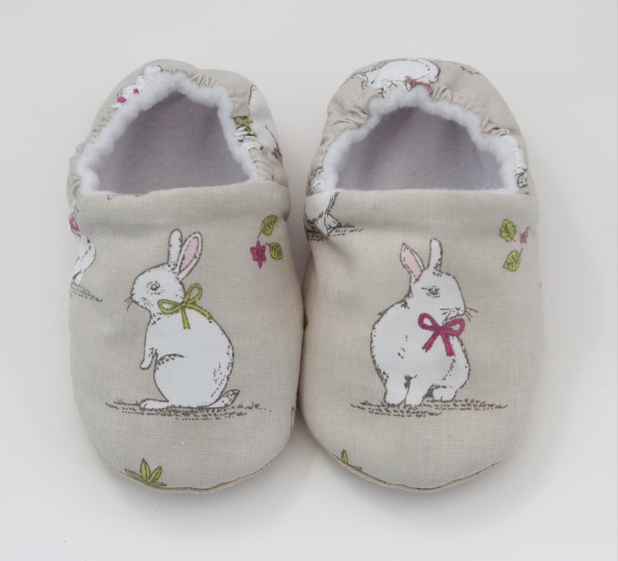 9-12 months baby shoes, Easter bunny shoes, baby slippers baby gifts.