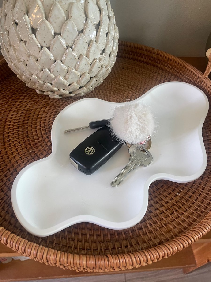 Eco-Resin Wavy Display Tray, Marble Trinket Catch-All Dish, Neutral Home Decor