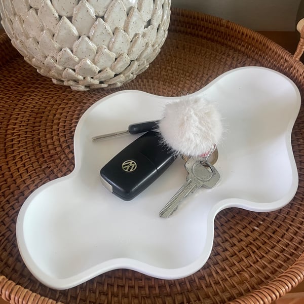 Eco-Resin Wavy Display Tray, Marble Trinket Catch-All Dish, Neutral Home Decor