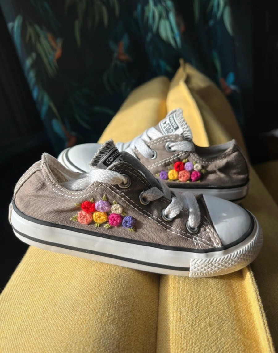 Children’s Hand-Embroidered Grey Converse Trainers – Rose Detail – One of a Kind