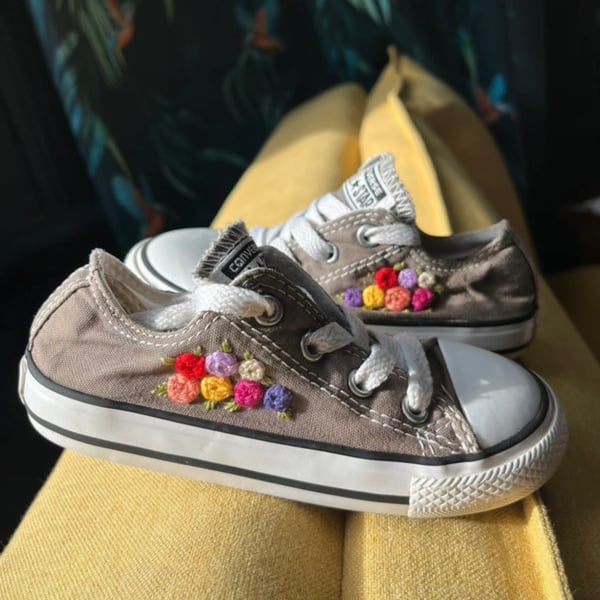 Children’s Hand-Embroidered Grey Converse Trainers – Rose Detail – One of a Kind