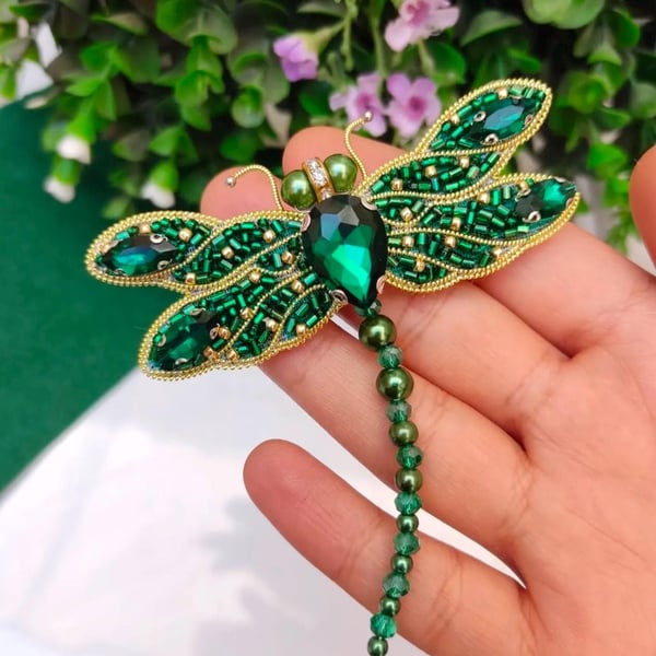 Handmade Green Dragonfly Brooch, Beaded Statement Pin, Elegant Nature-Inspired J