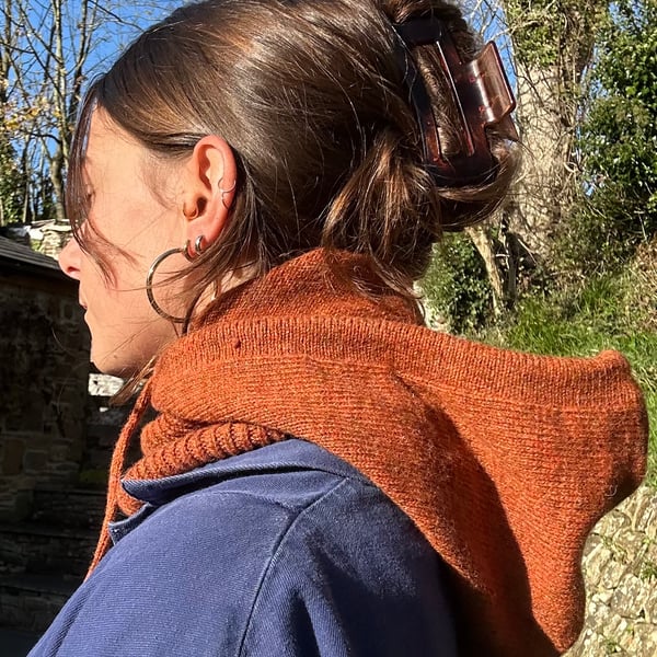 Burnt orange knitted hood, made with 100% Shetland wool