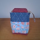 Quilted Pigs cotton zipped carton pouch