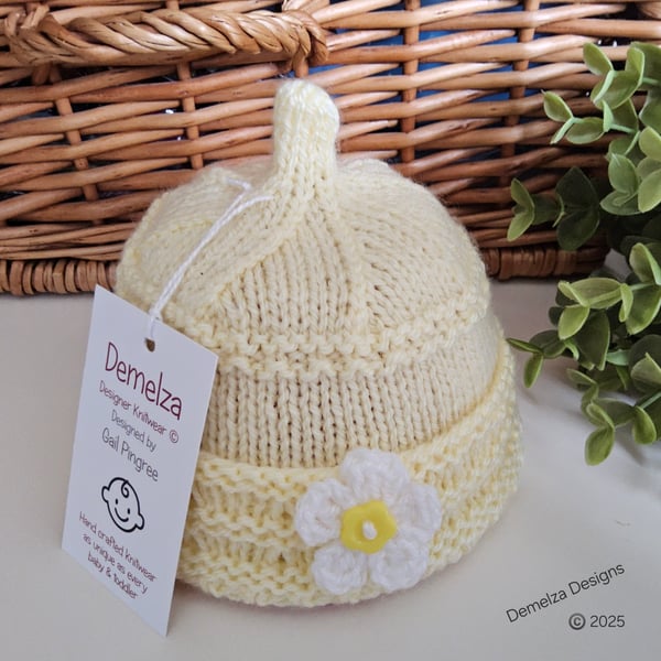 Newborn Lemon Baby Girl's Hat Hand Knitted Newborn Size