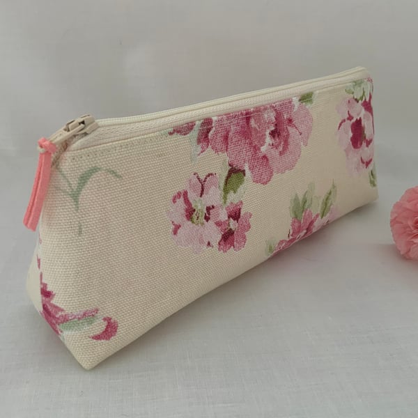 Pencil Case, Brush Case, Cosmetic Bag, Zipped Purse, Mothers Day Gift
