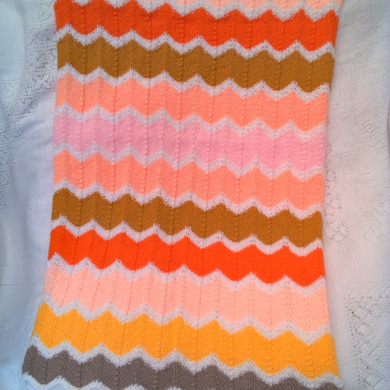 Multi Colour Scallop Patterned Nursery Blanket, Coming Home Blanket, Custom Make
