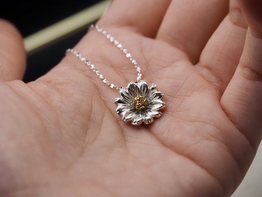 Handmade Sterling Silver Daisy Pendant with Natural Drusy Agate Gemstone 