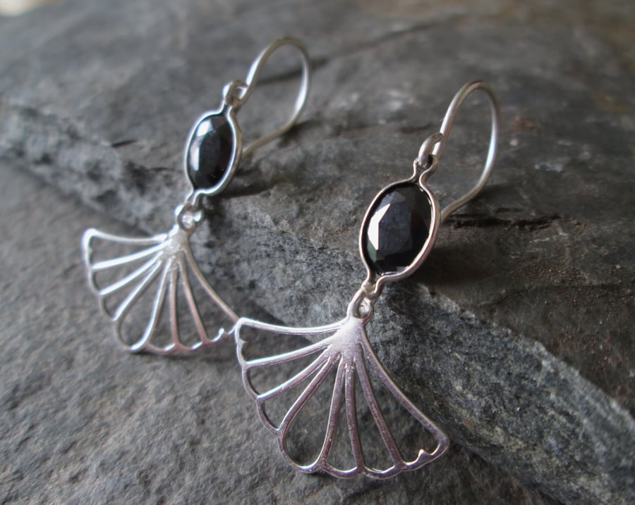 Silver Dangle Earrings - Black Stone Earrings, Vintage Style Jewellery, Art Deco