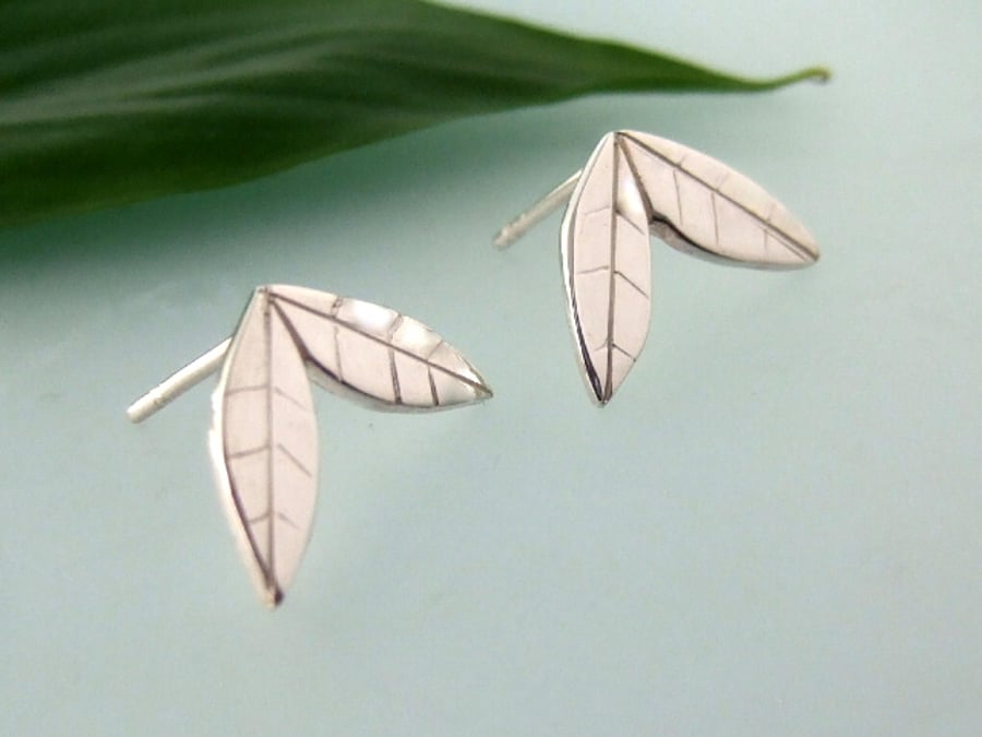 Stylised leaf design earrings