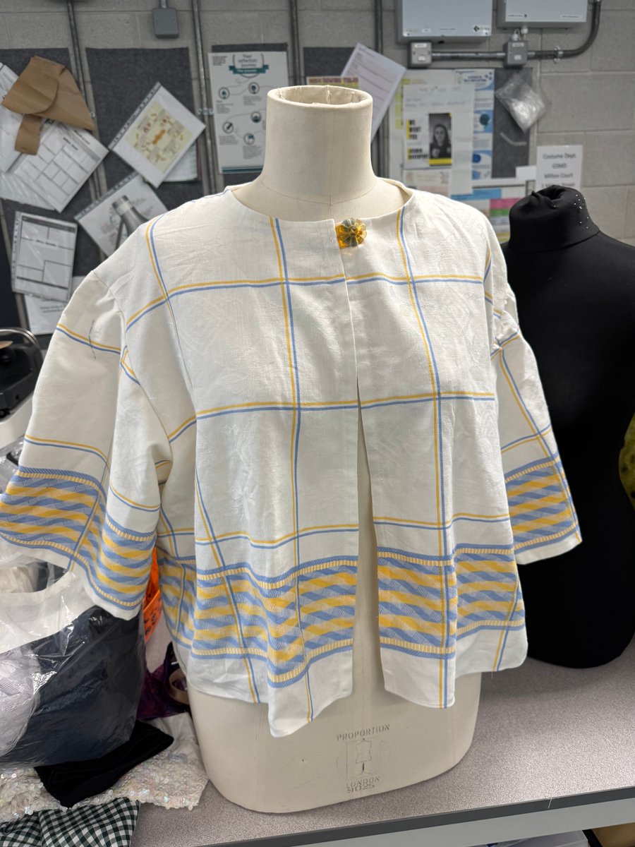 Summer Spring Tablecloth jacket vintage edge to edge 