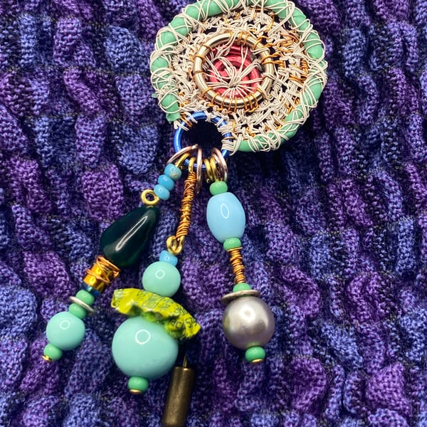 Dangly pin with vintage beads 