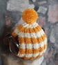 Small Tea Cosy for 2 Cup Tea Pot, Cornish Style, Hand Knitted - Image 2