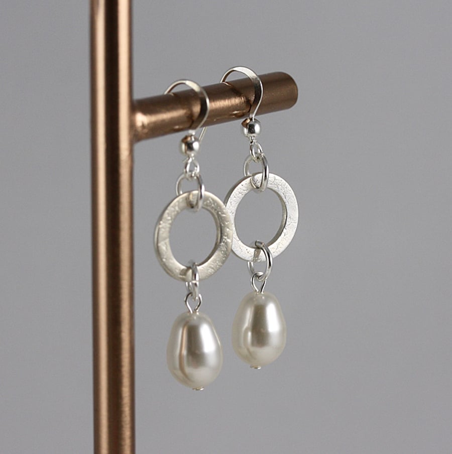 Pearl Drop Earrings