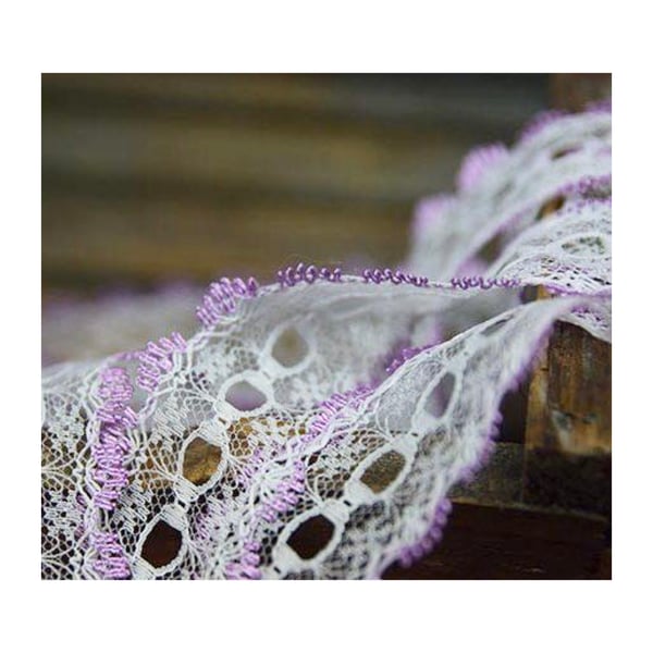 Eyelet lilac and white knit in lace 35mm x 2 metres