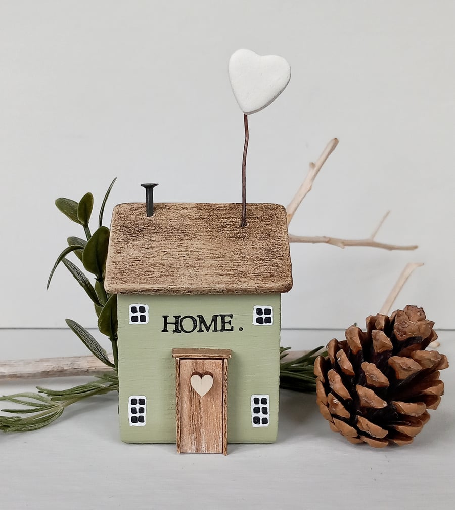 HOME Cottage (green) - Wooden House with White Clay Heart