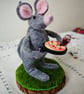 Pizza Mouse - handsewn felt mouse - Image 2
