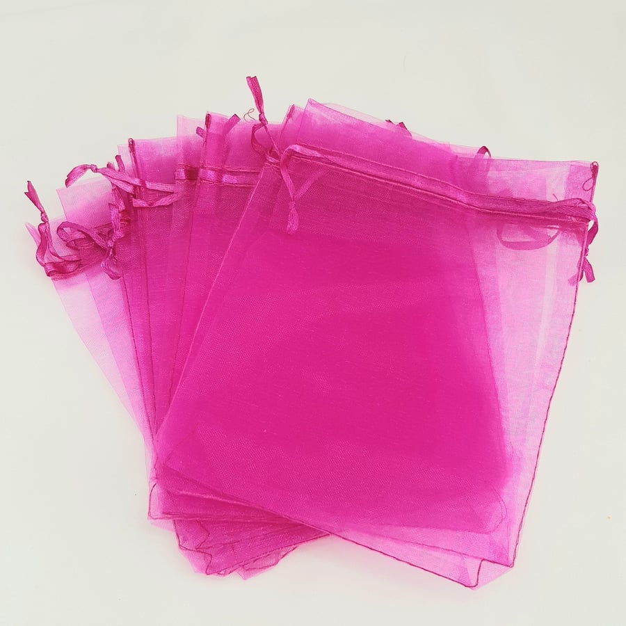 20 Small Wedding Favor Organza, Voile Bags 11 x 9 cm Pink Gift Bags 