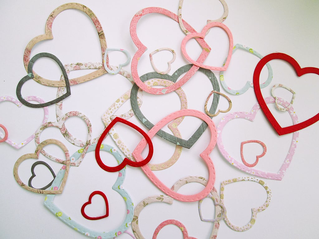 3 sizes of assorted heart outline die cuts, card embellishments or toppers