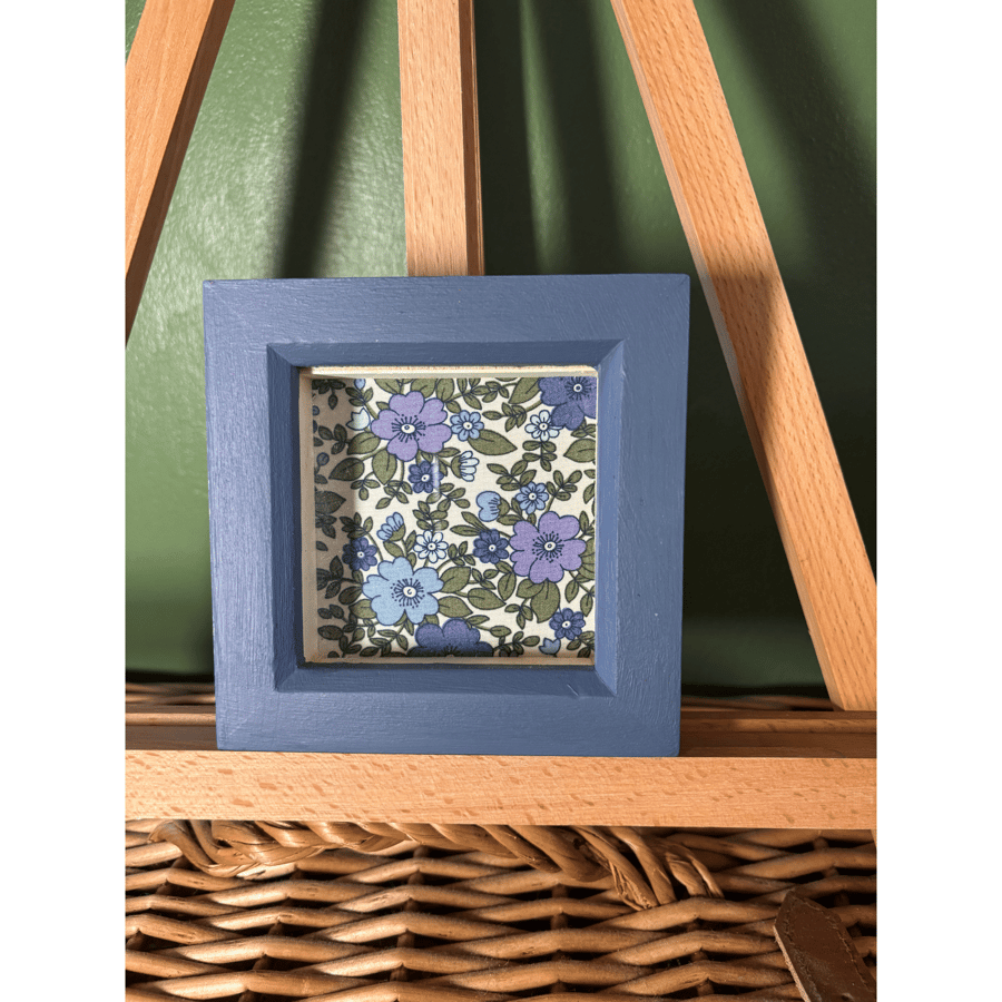 The Taylor: Small Deep Box Picture Frame 11.5cm x 11.5cm