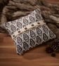 Leaf Cushion Knitting Pattern - Image 2
