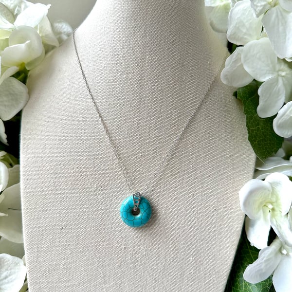 Turquoise Howlite Donut Pendant Necklace