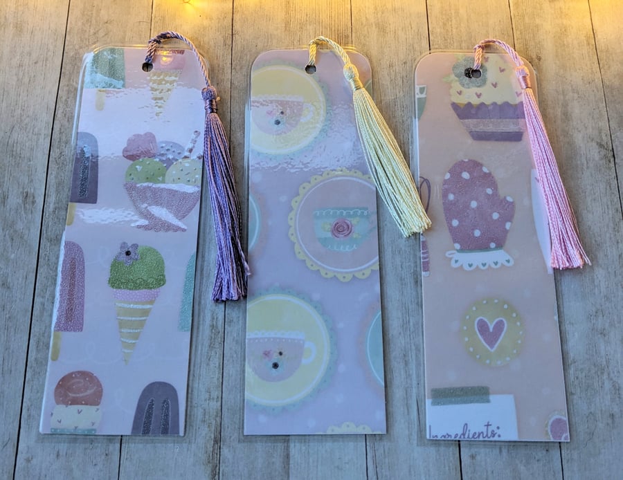 Set of bakery themed bookmarks
