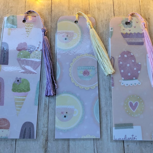 Set of bakery themed bookmarks
